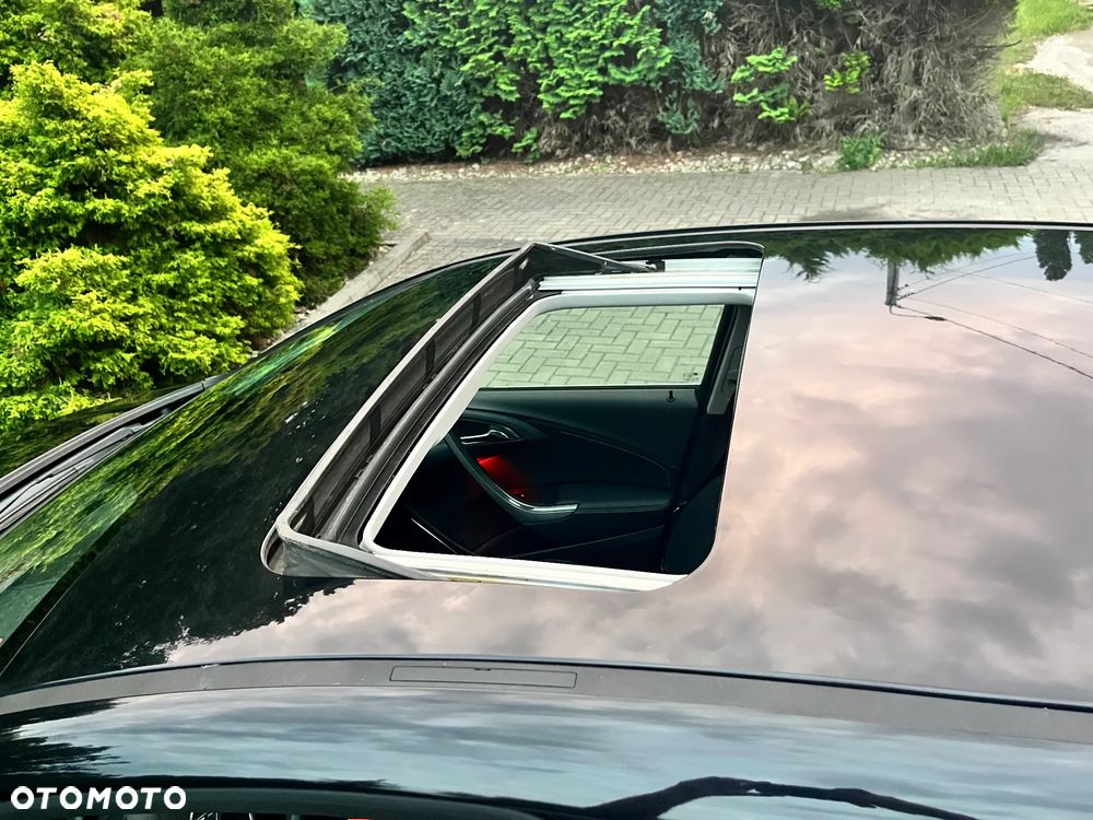 Opel Astra 1.4 Turbo Cosmo - 25