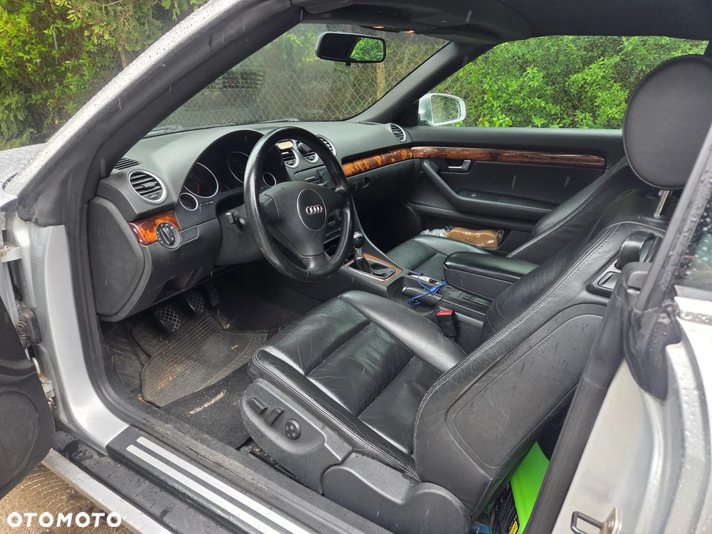 Audi A4 Cabrio - 8