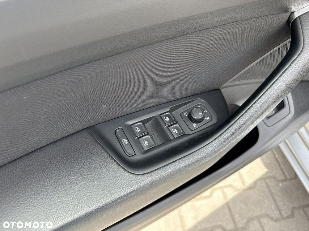 Volkswagen Passat 1.5 TSI EVO Business DSG - 12