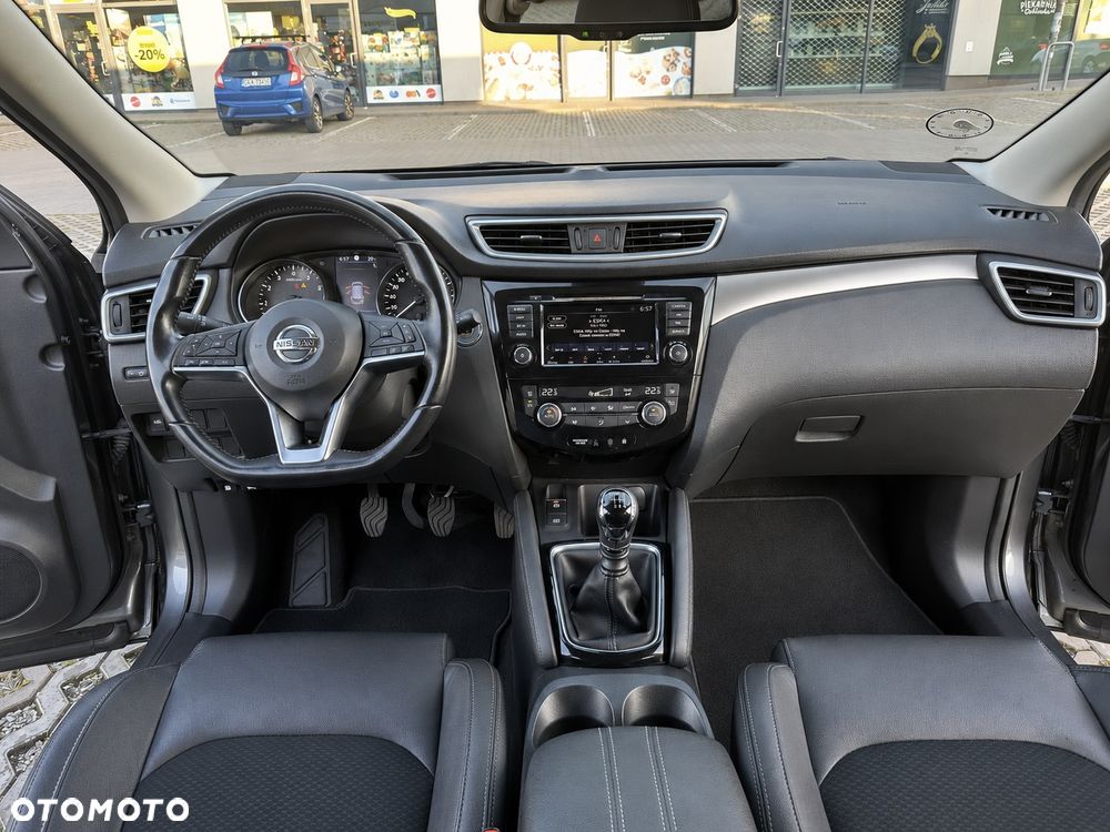 Nissan Qashqai 1.3 DIG-T Tekna - 4
