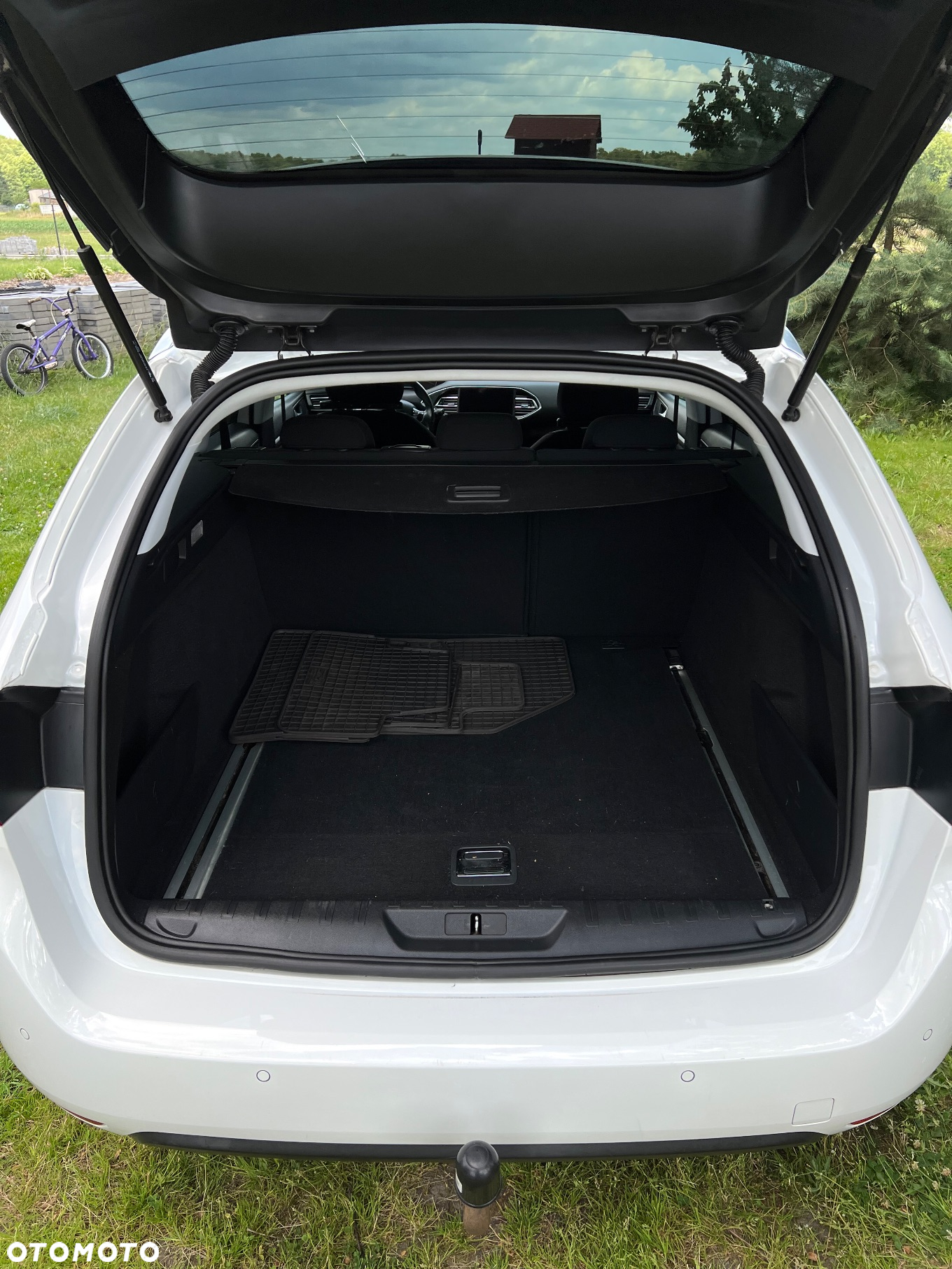 Peugeot 308 1.5 BlueHDi Allure S&S - 9