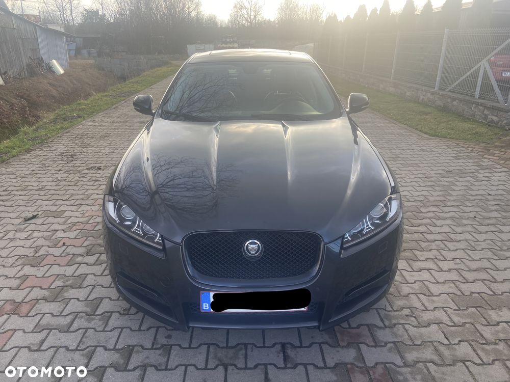Jaguar XF 2.2 D Luxury - 1