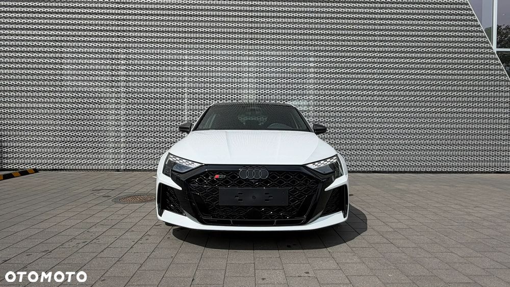 Audi RS3 Sportback - 4