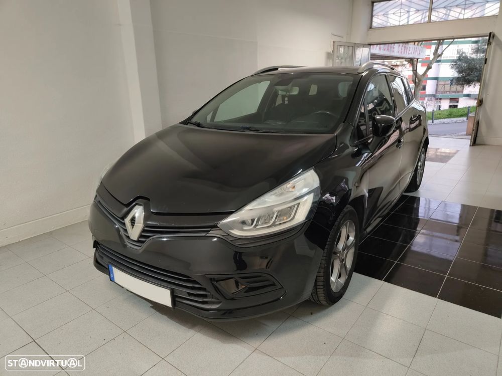 Renault Clio Sport Tourer 1.5 dCi GT Line - 1