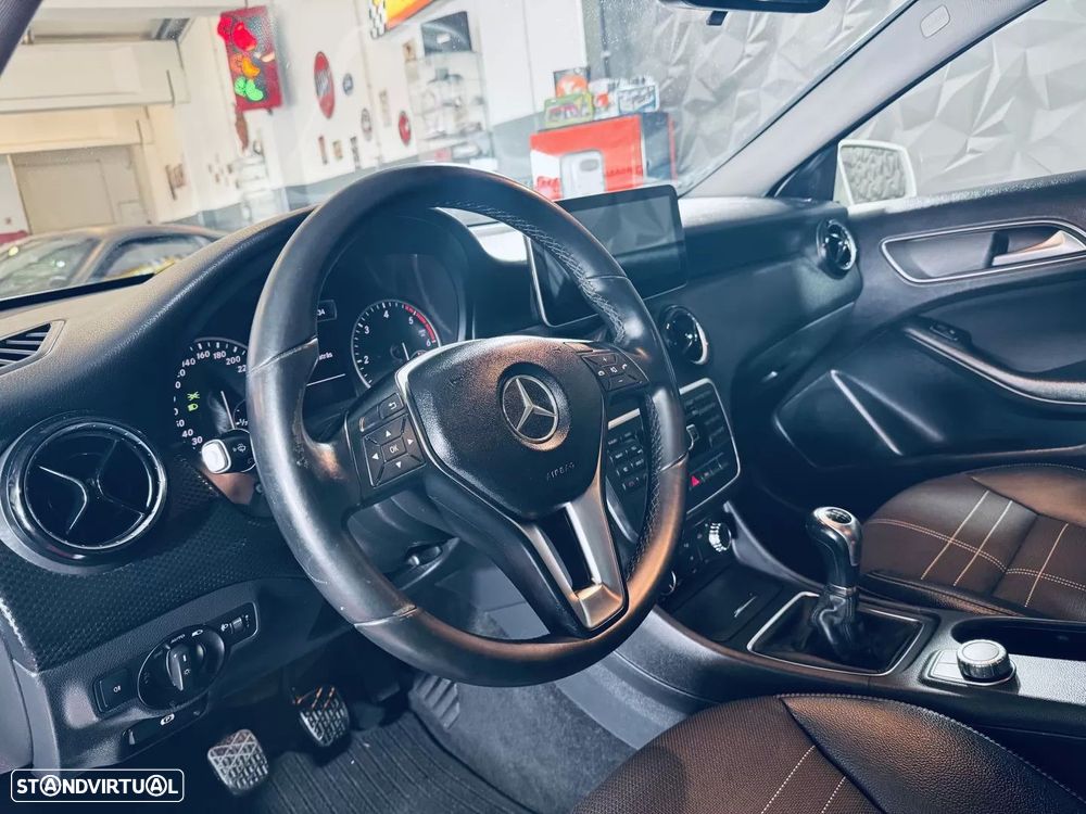 Mercedes-Benz A 160 d Style - 22