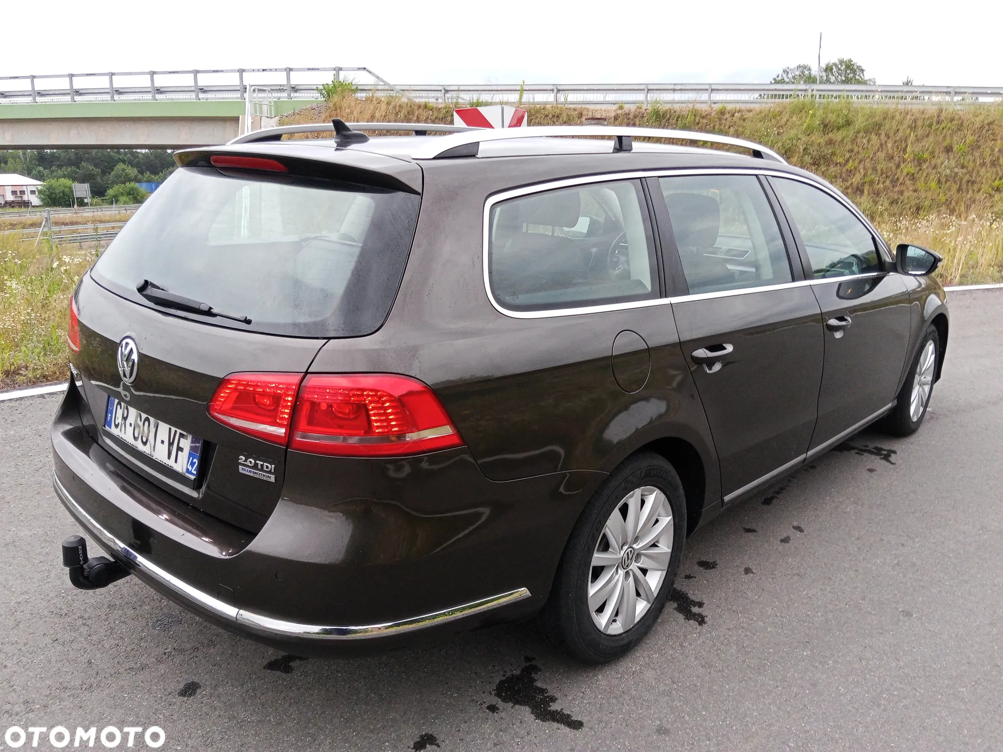 Volkswagen Passat 2.0 TDI Comfortline DSG - 3