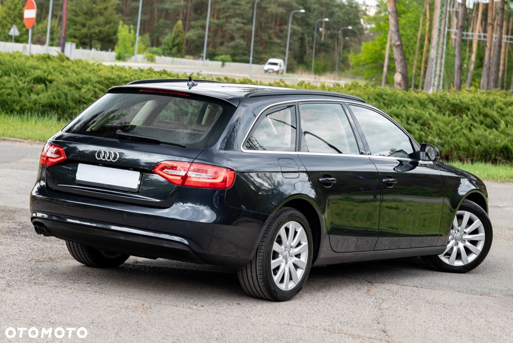Audi A4 Avant 2.0 TDI DPF multitronic Attraction - 10