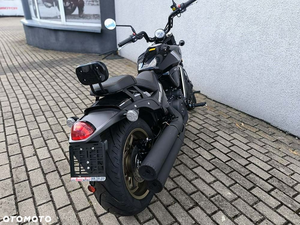 Morbidelli C652V - 11