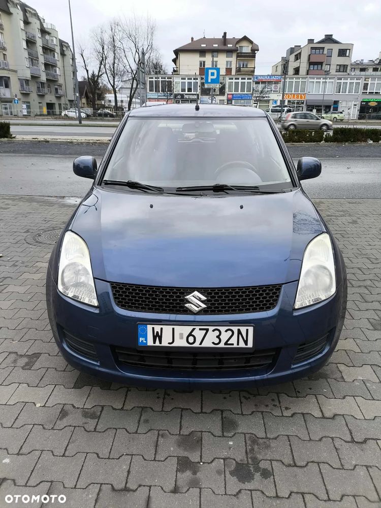 Suzuki Swift - 2