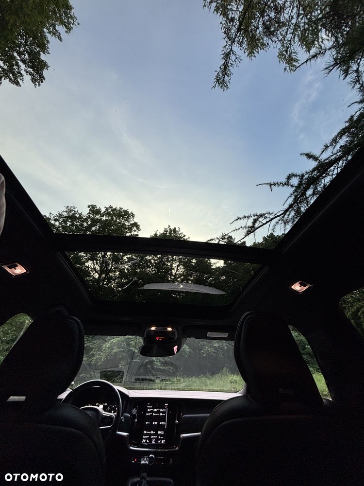 Volvo V90 D5 SCR AWD Momentum Pro - 10