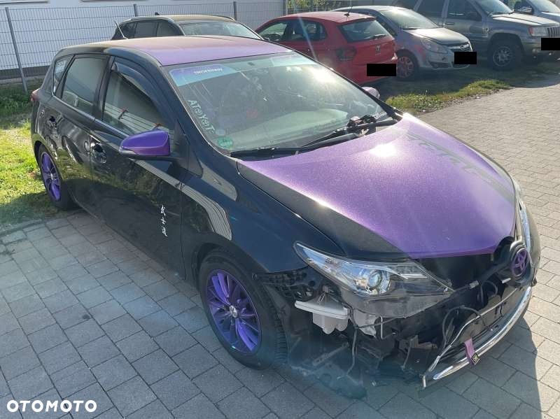Toyota Auris 1.6 Valvematic Multidrive S Edition - 1