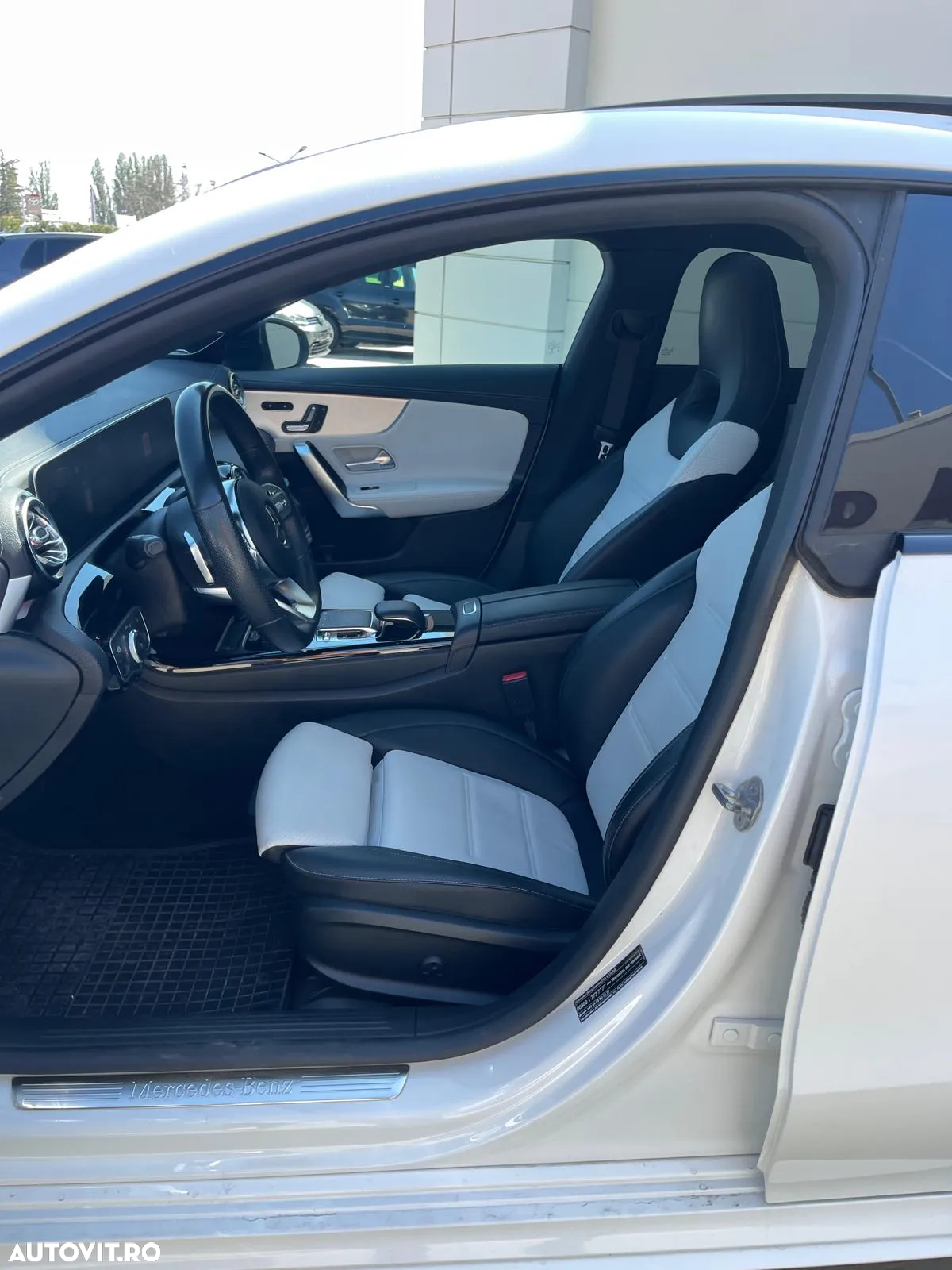 Mercedes-Benz CLA 220 Coupe - 28