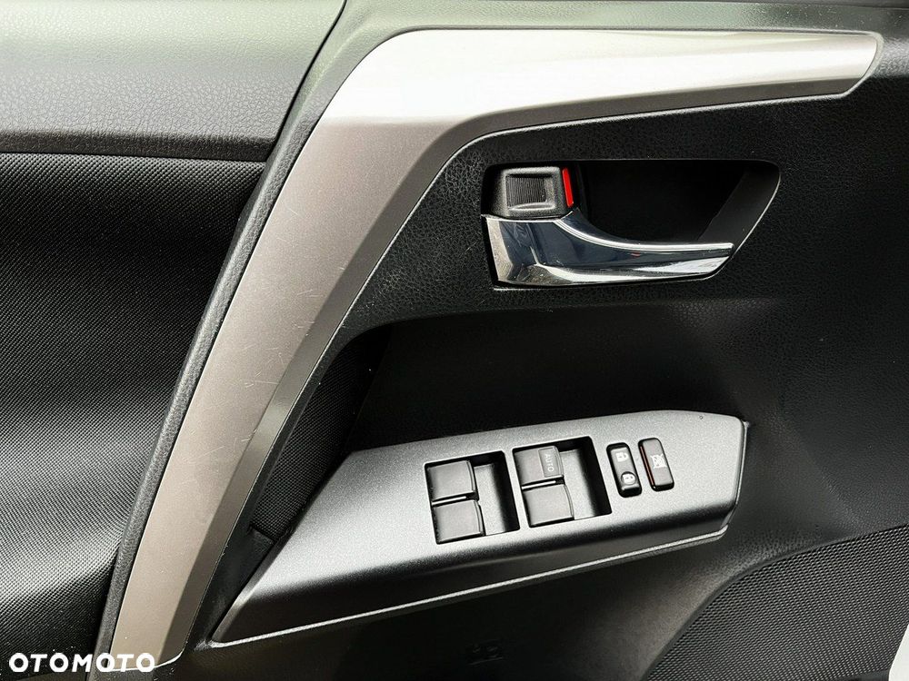 Toyota RAV4 2.0 Active 4x4 - 24