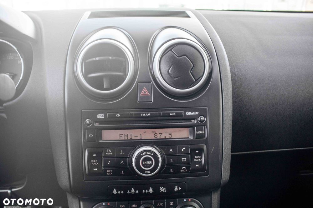 Nissan Qashqai 1.6 Visia - 16