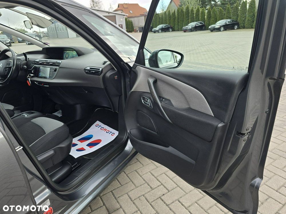 Citroën C4 Picasso - 25