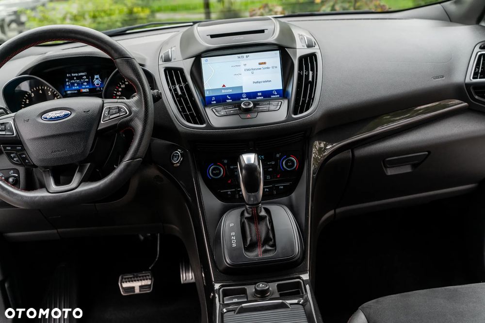 Ford Kuga 1.5 EcoBoost 4x4 ST-Line - 37