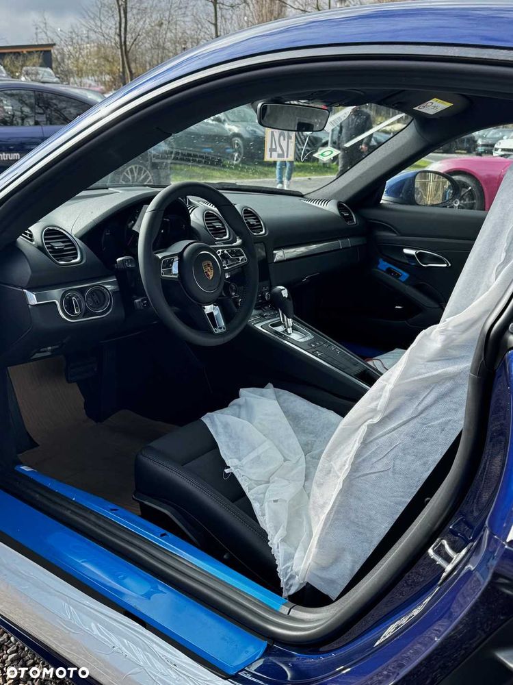 Porsche 718 Cayman - 5