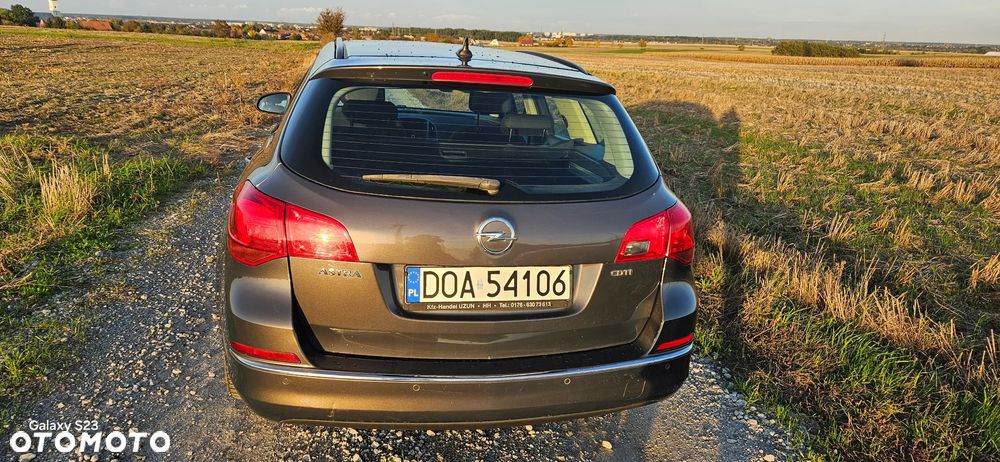 Opel Astra 1.7 CDTI Enjoy - 10