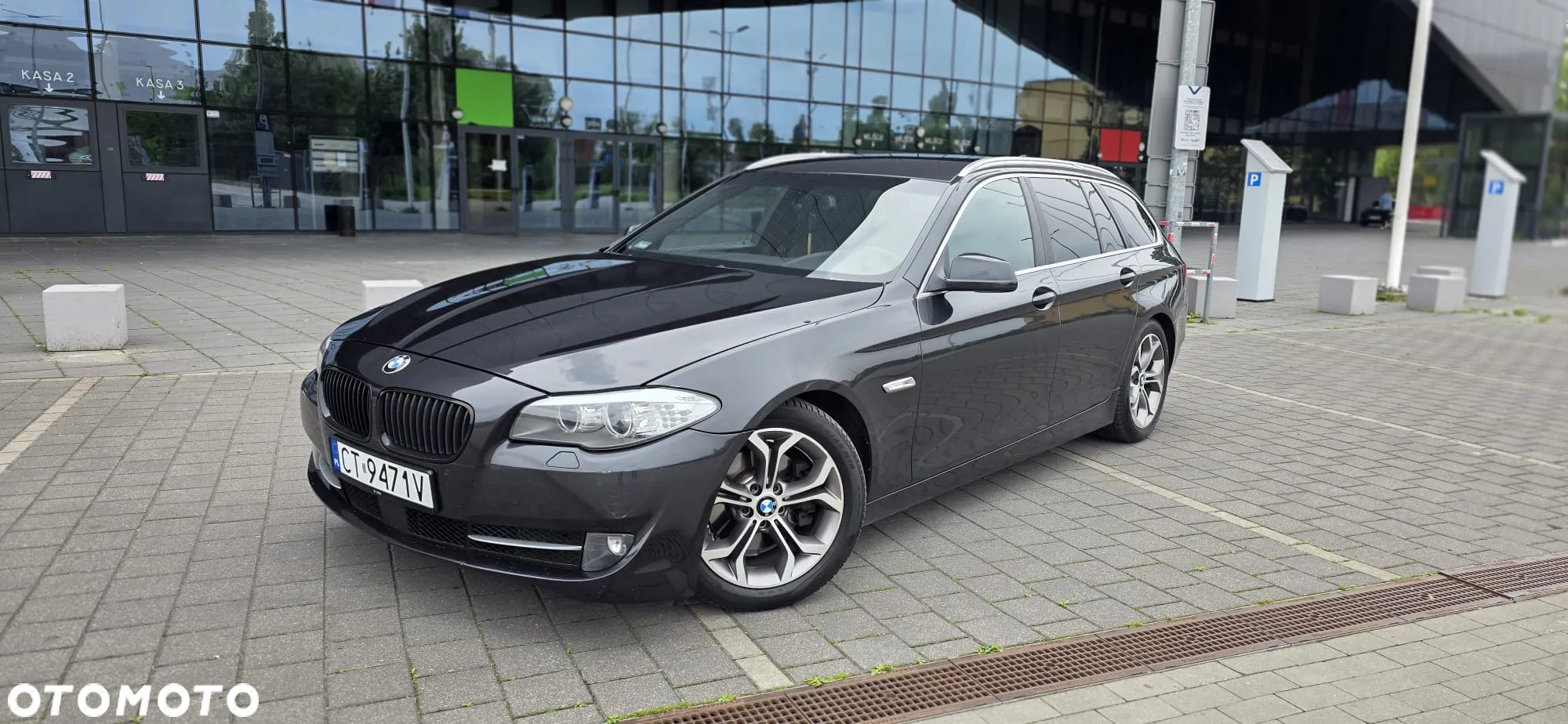 BMW Seria 5 520d - 2