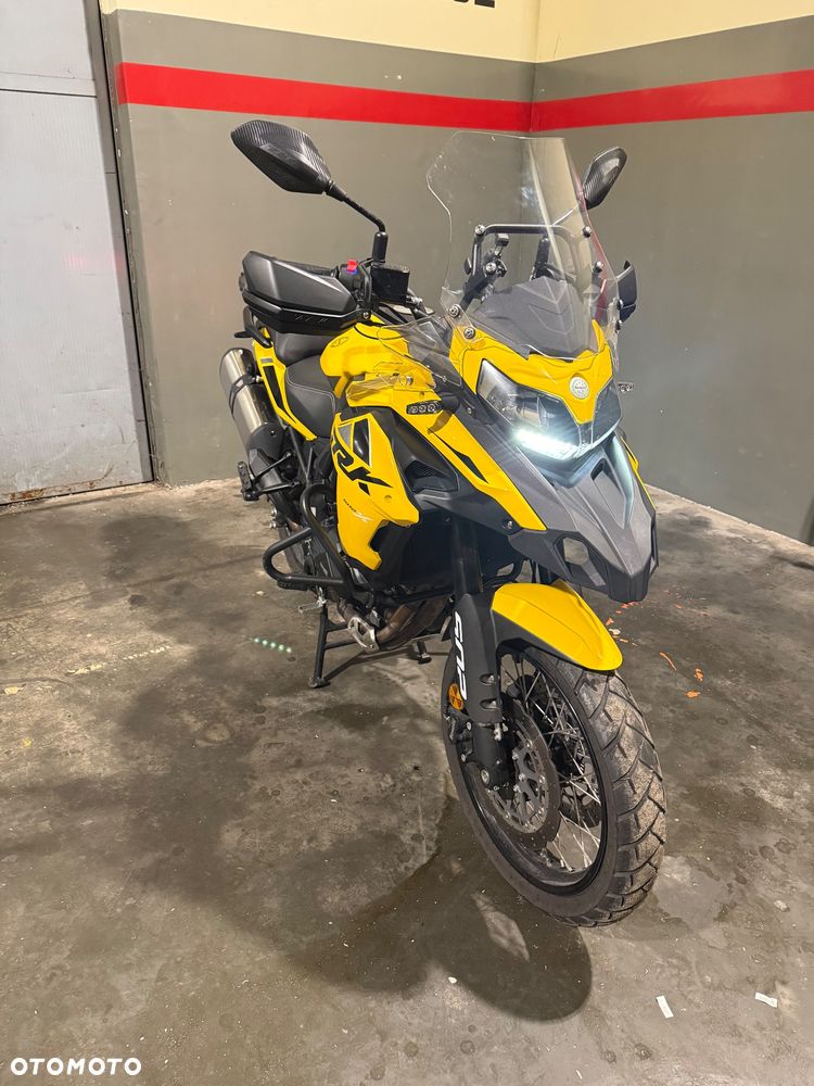 Benelli TRK 502X - 4