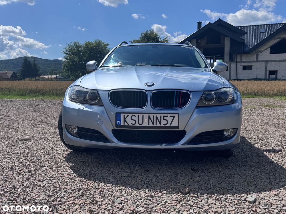 BMW Seria 3 330i xDrive - 5