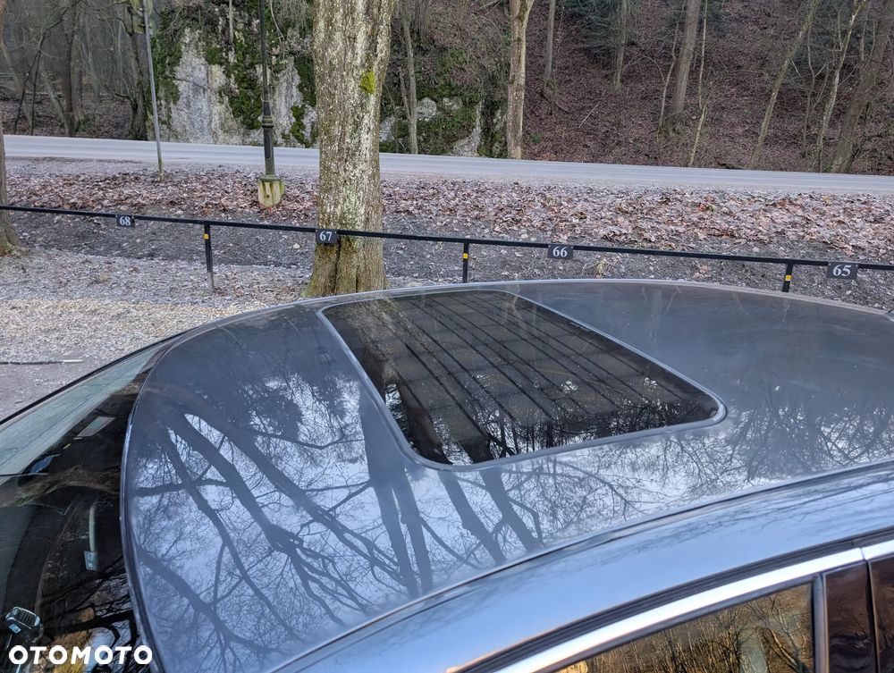 Skoda Superb 2.0 TDI Elegance DSG - 32