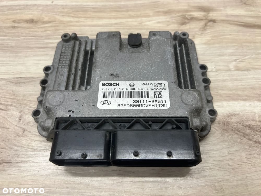 KOMPUTER STEROWNIK SILNIKA KIA CEED 1.6 CRDI 0281017216