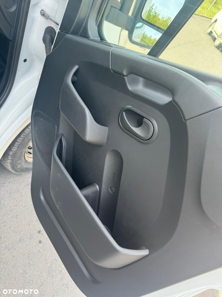 Renault MASTER - 10