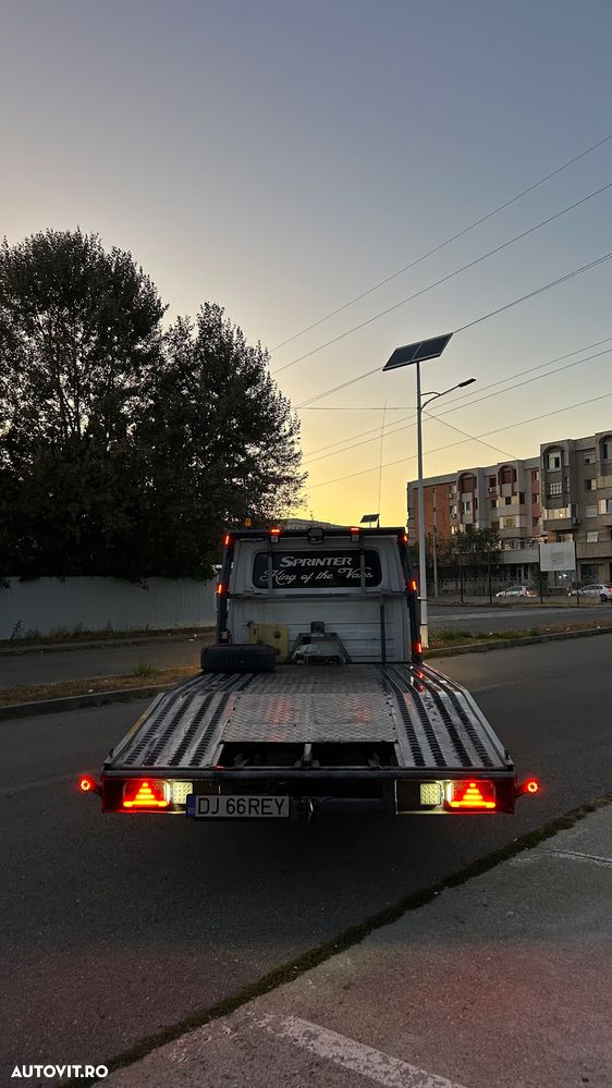 Mercedes-Benz Sprinter - 3