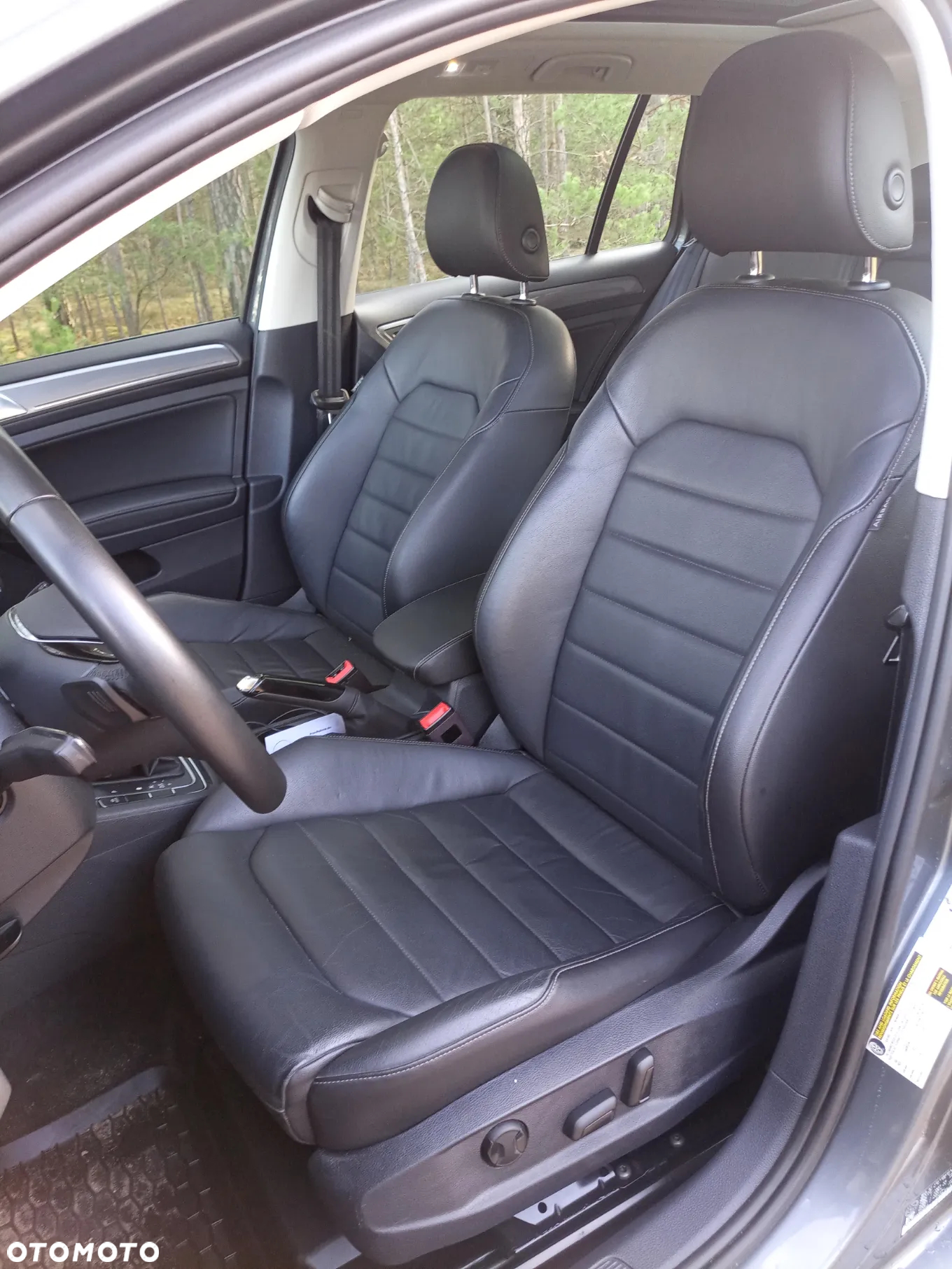 Volkswagen Golf - 14