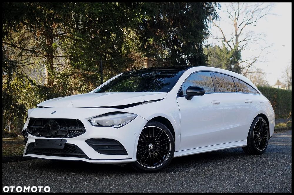Mercedes-Benz CLA 180 AMG Line - 15