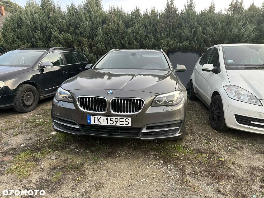 BMW Seria 5 520d xDrive - 2