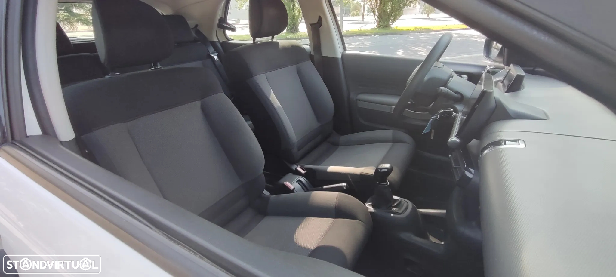 Citroën C4 Cactus 1.2 PureTech Live - 17