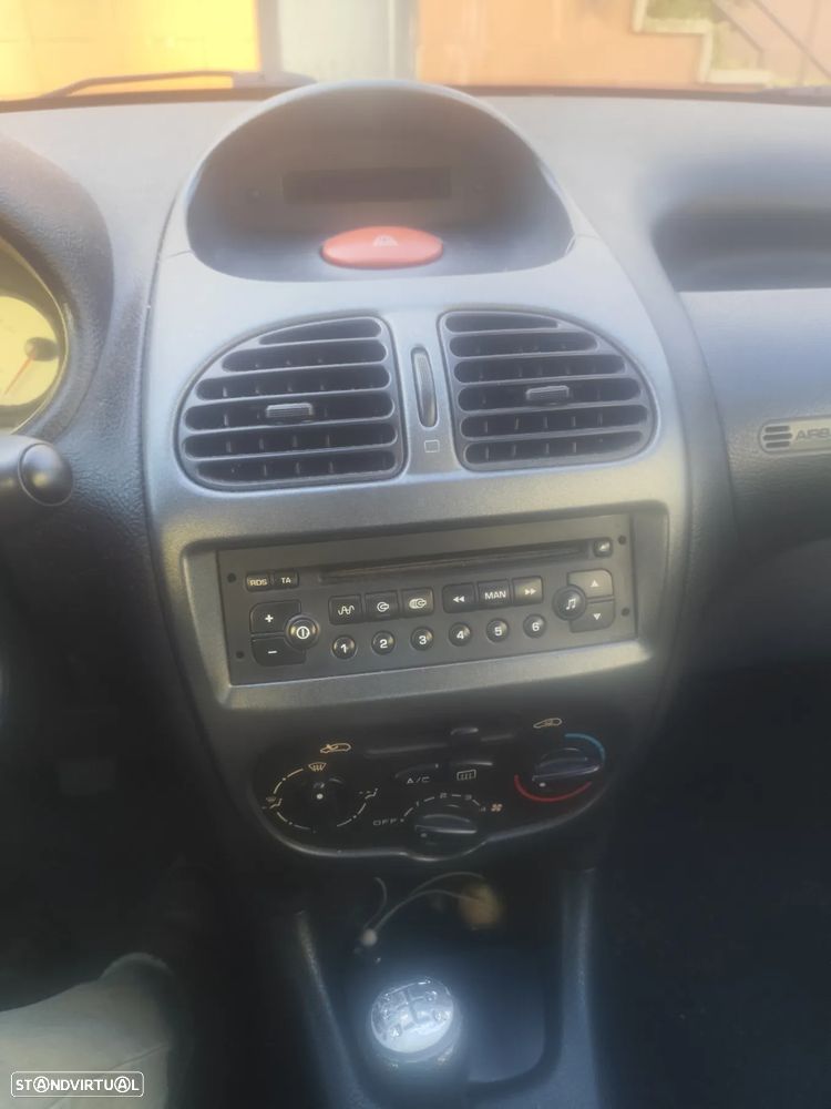 Peugeot 206 1.1 Black & Silver - 7