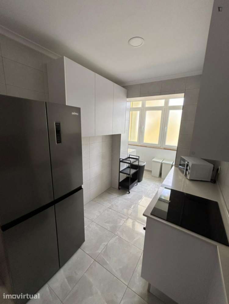Quarto - localizado em Sete Rios Lisbon - Grande imagem: 5/14