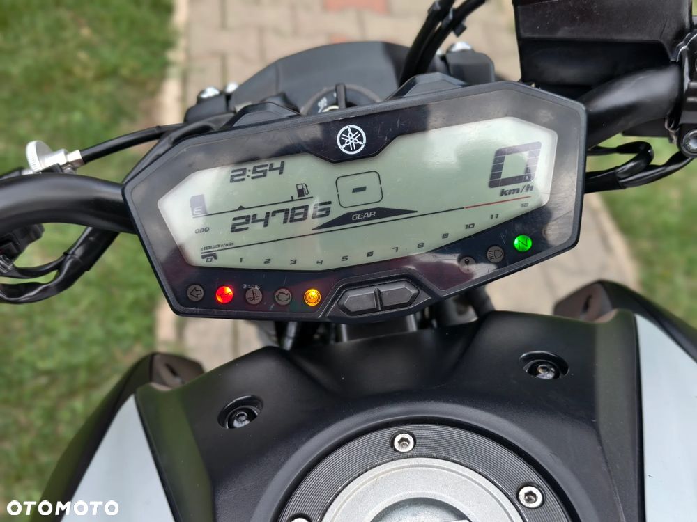 Yamaha MT - 15