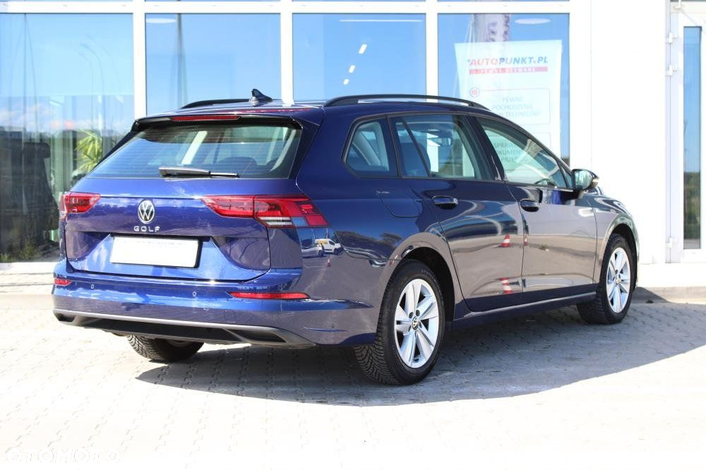 Volkswagen Golf - 4