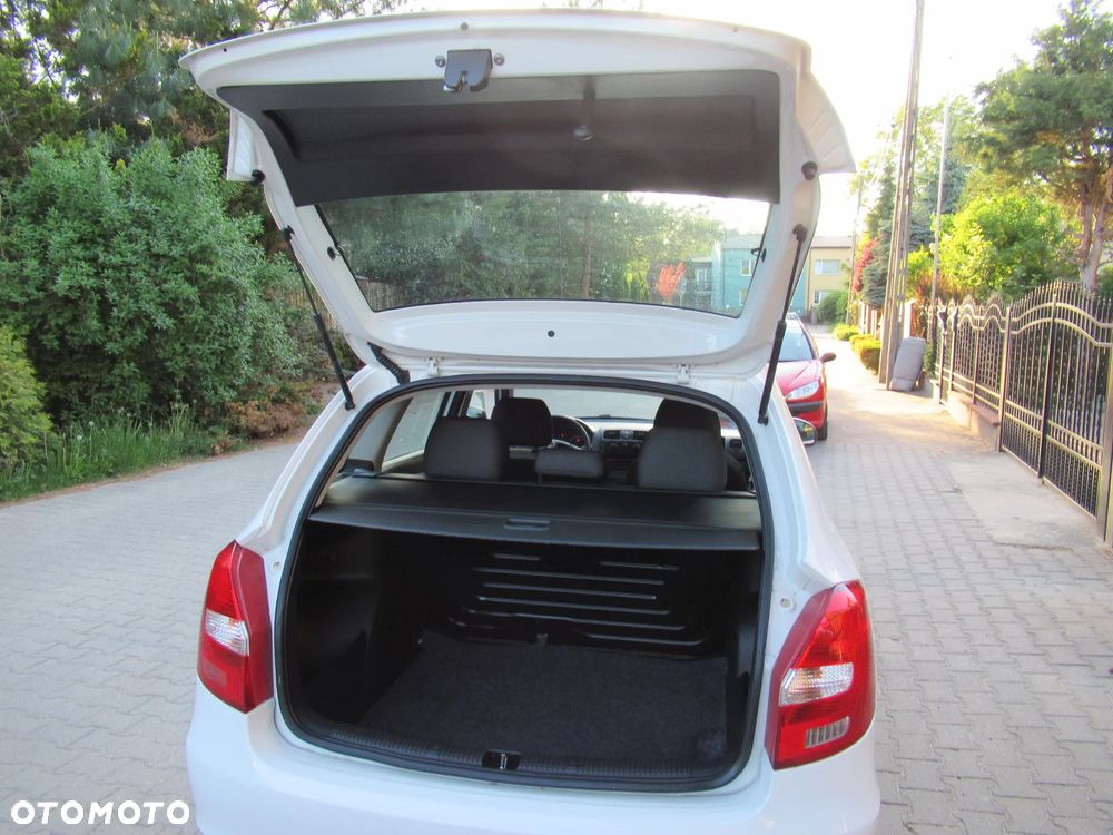 Skoda Fabia 1.2 HTP Classic - 32