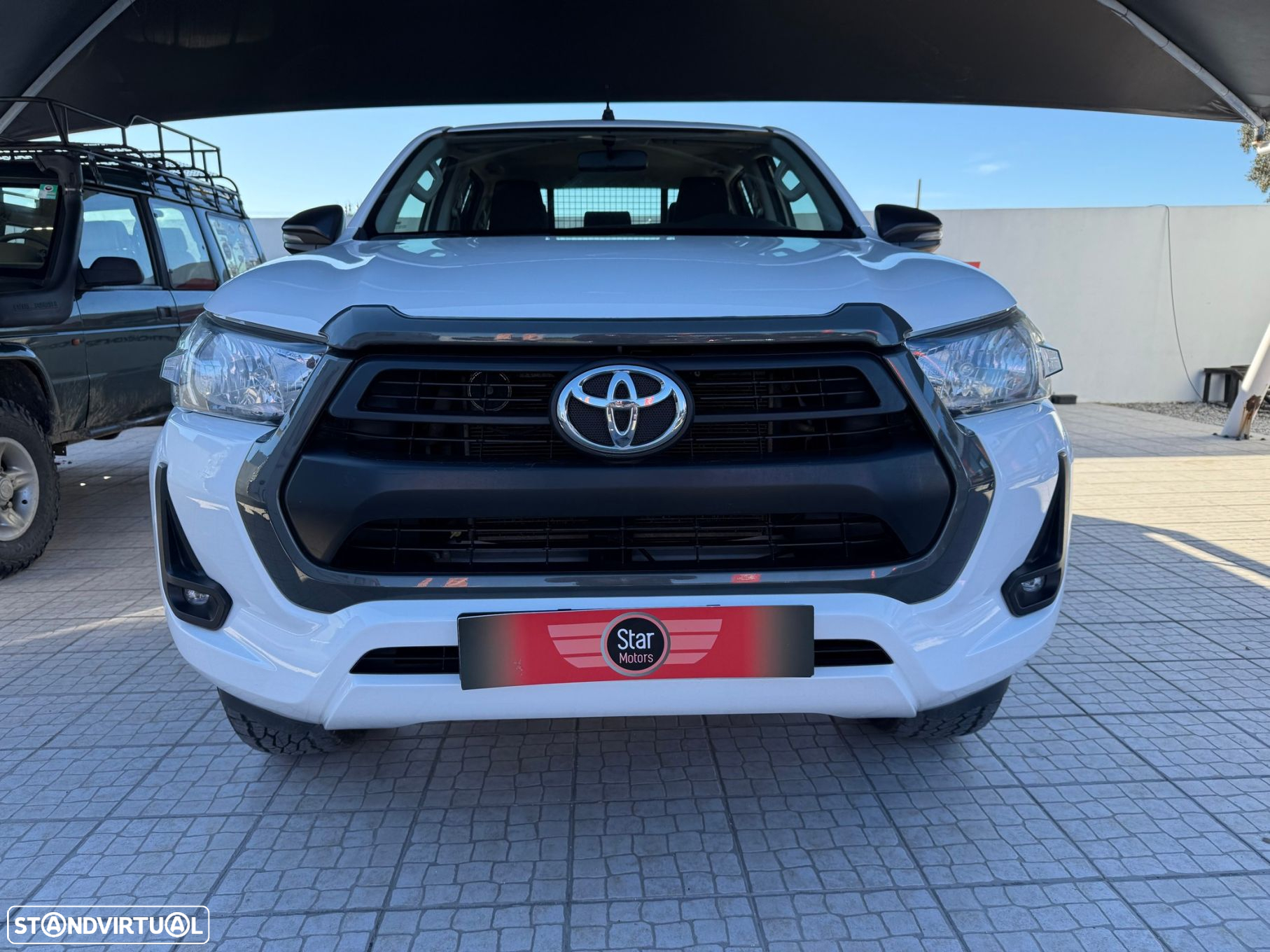 Toyota Hilux 2.4 D-4D 4WD CD CH - 2