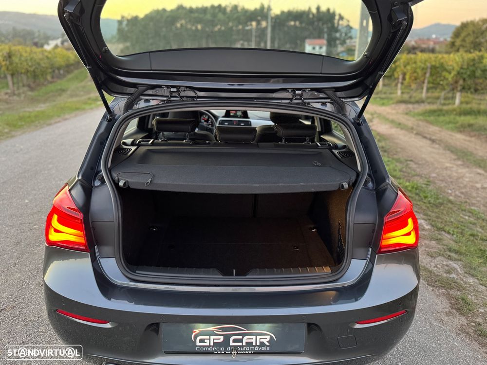 BMW 118 d Line Sport - 18