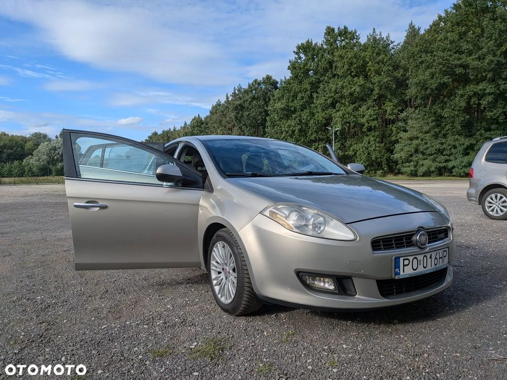 Fiat Bravo 1.4 T-Jet 16V Emotion - 1