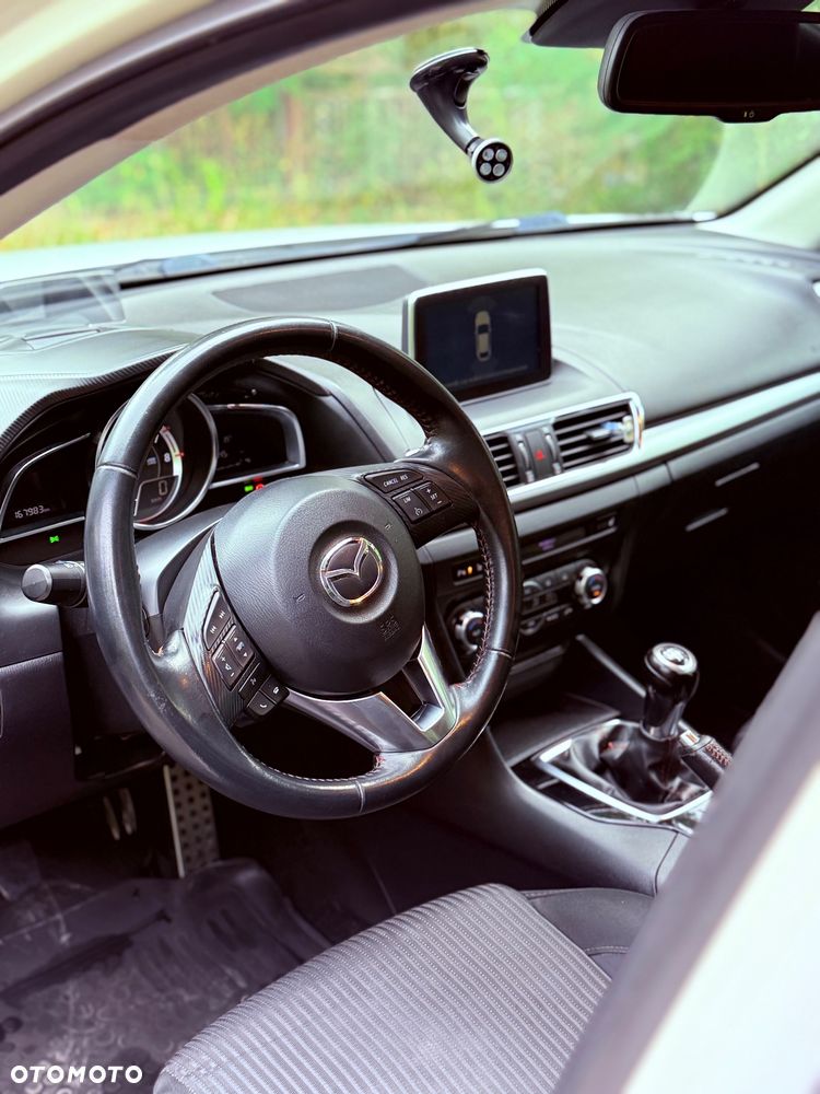Mazda 3 - 9