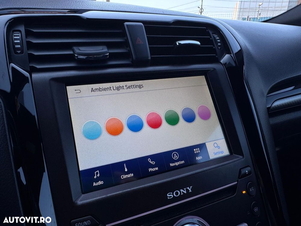 Ford Mondeo - 28