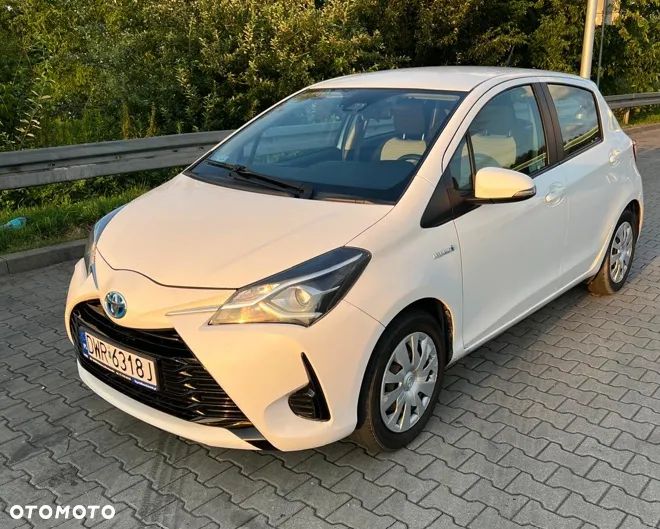 Toyota Yaris ver-hybrid-100-premium - 1