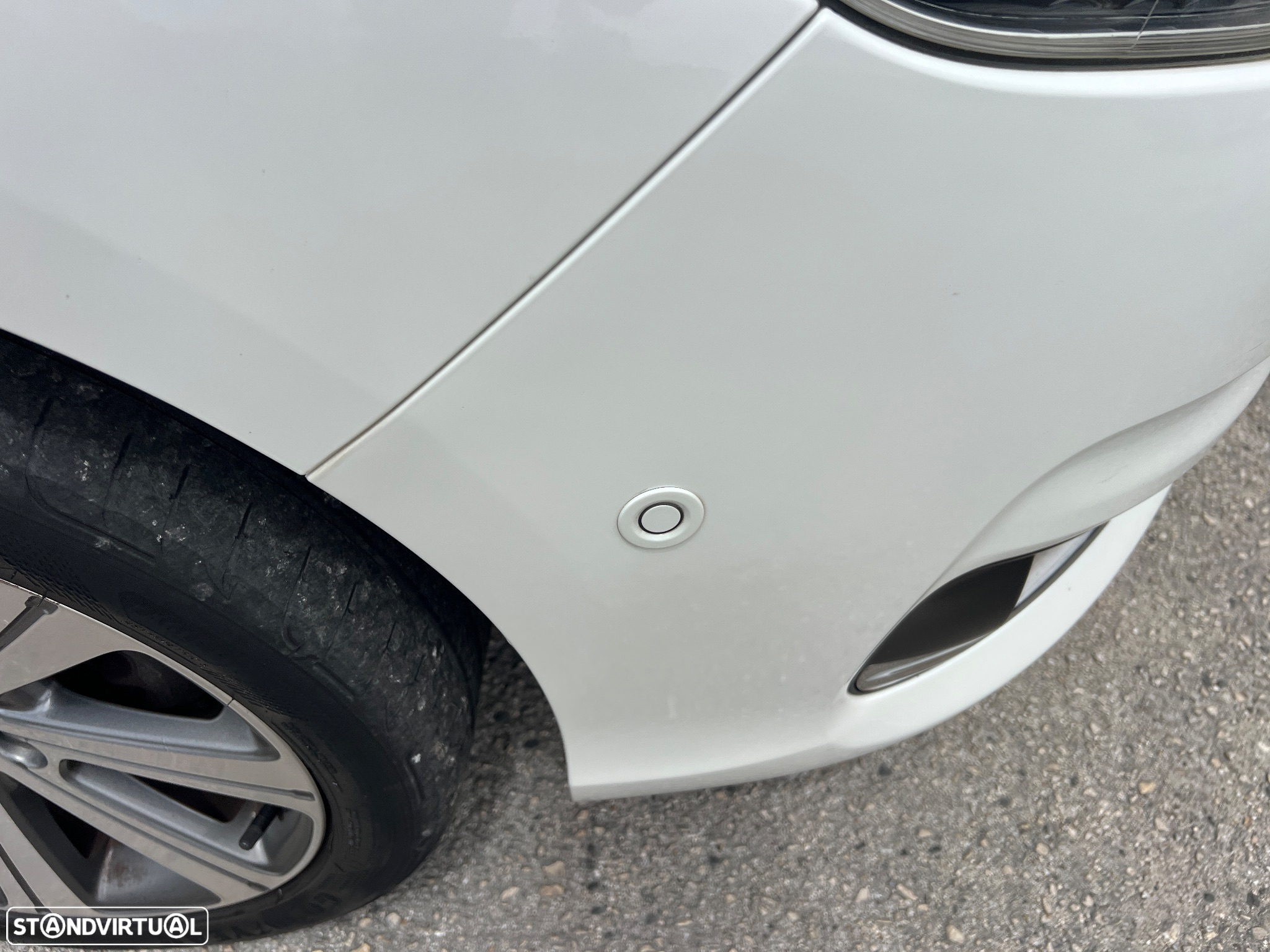Citroën C4 1.6 BlueHDi Shine - 25