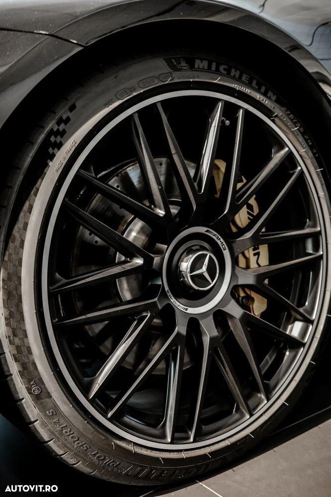 Mercedes-Benz SL AMG 63 4MATIC+ - 15