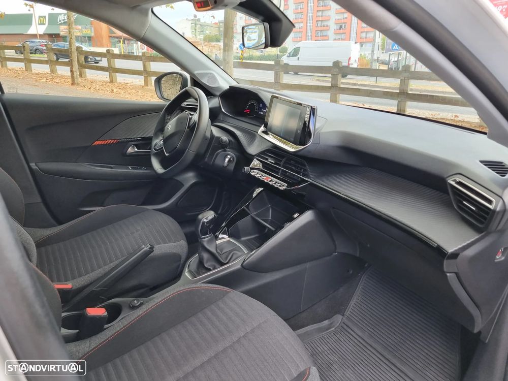 Peugeot 208 1.2 PureTech Active Pack - 28