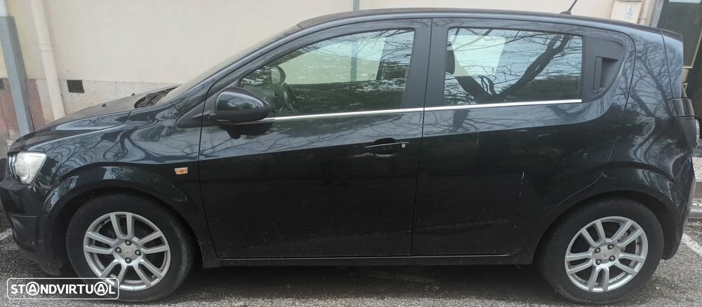 Chevrolet Aveo 1.2 LS - 2