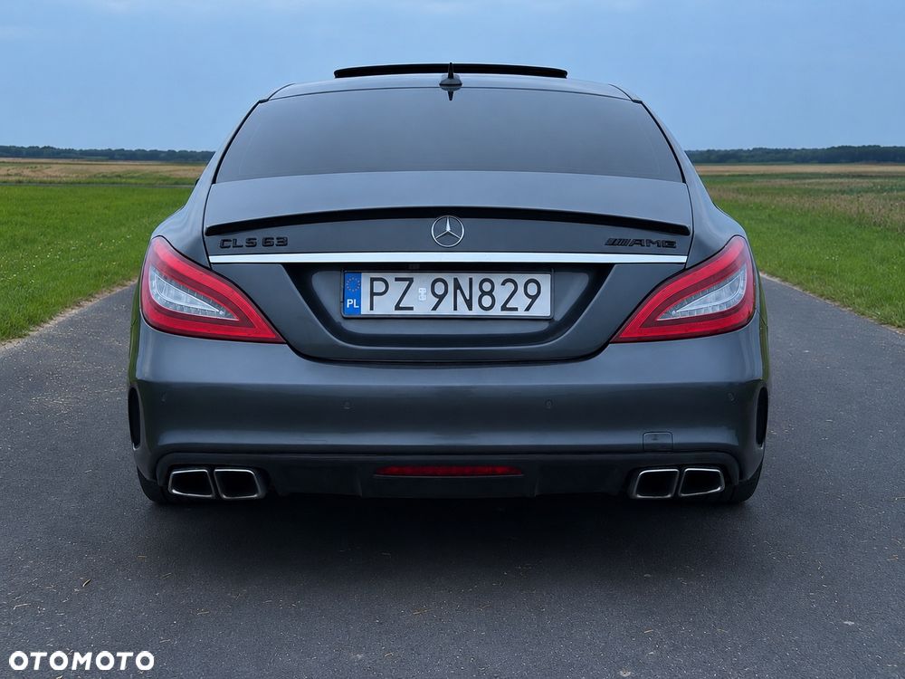 Mercedes-Benz CLS 63 AMG - 10