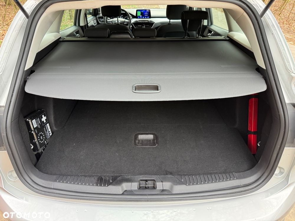 Ford Focus 1.5 EcoBlue Start-Stopp-System COOL&CONNECT - 22